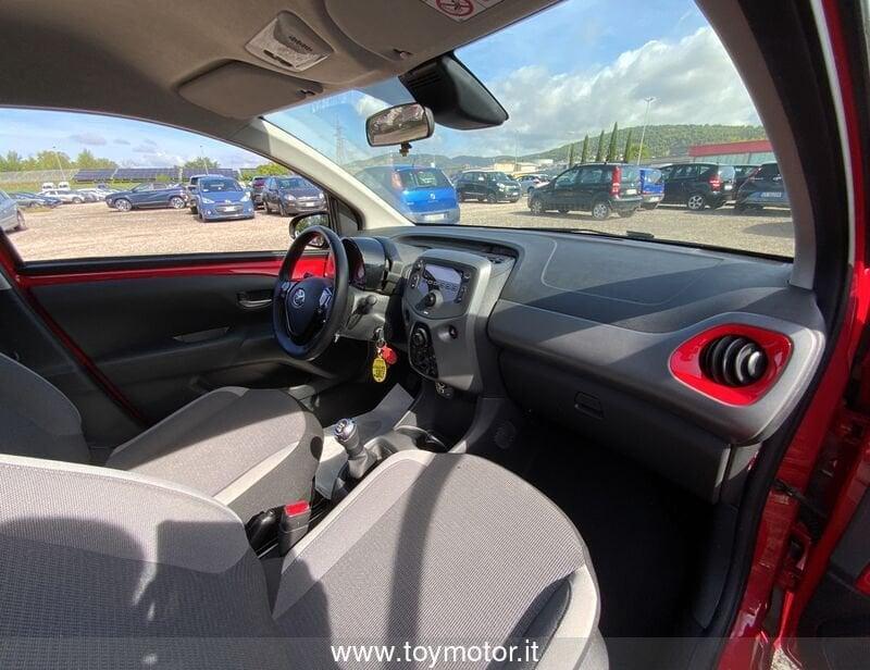 Toyota Aygo 2ª serie Connect 1.0 VVT-i 72 CV 5 porte x-play