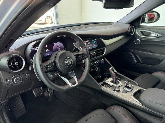 ALFA ROMEO Giulia 2.0 Turbo 280 CV AT8 AWD Q4 Competizione Veloce