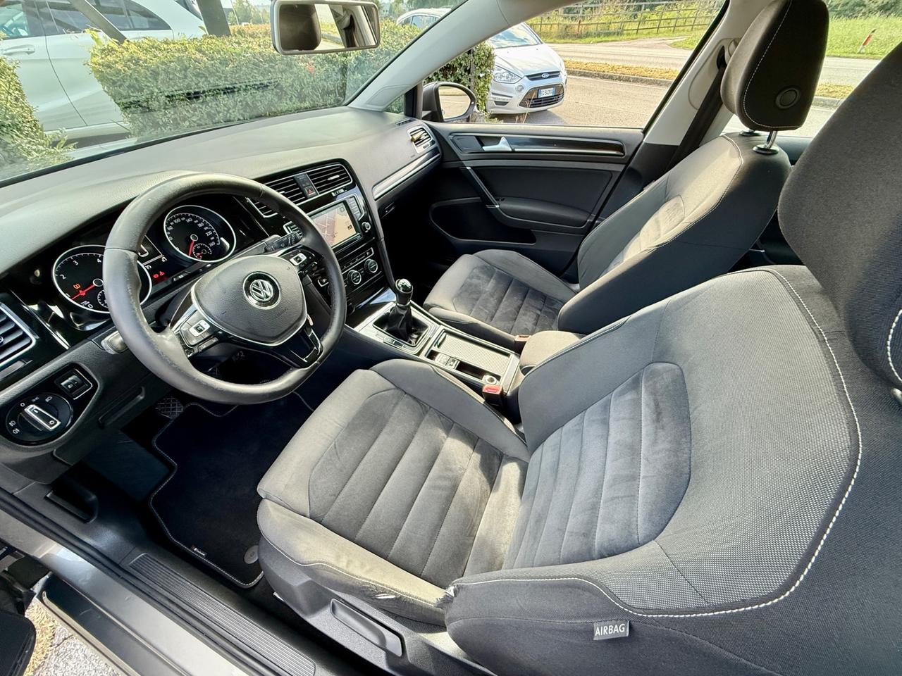 Volkswagen Golf 1.6 TDI 110 CV 5p. Highline 2016