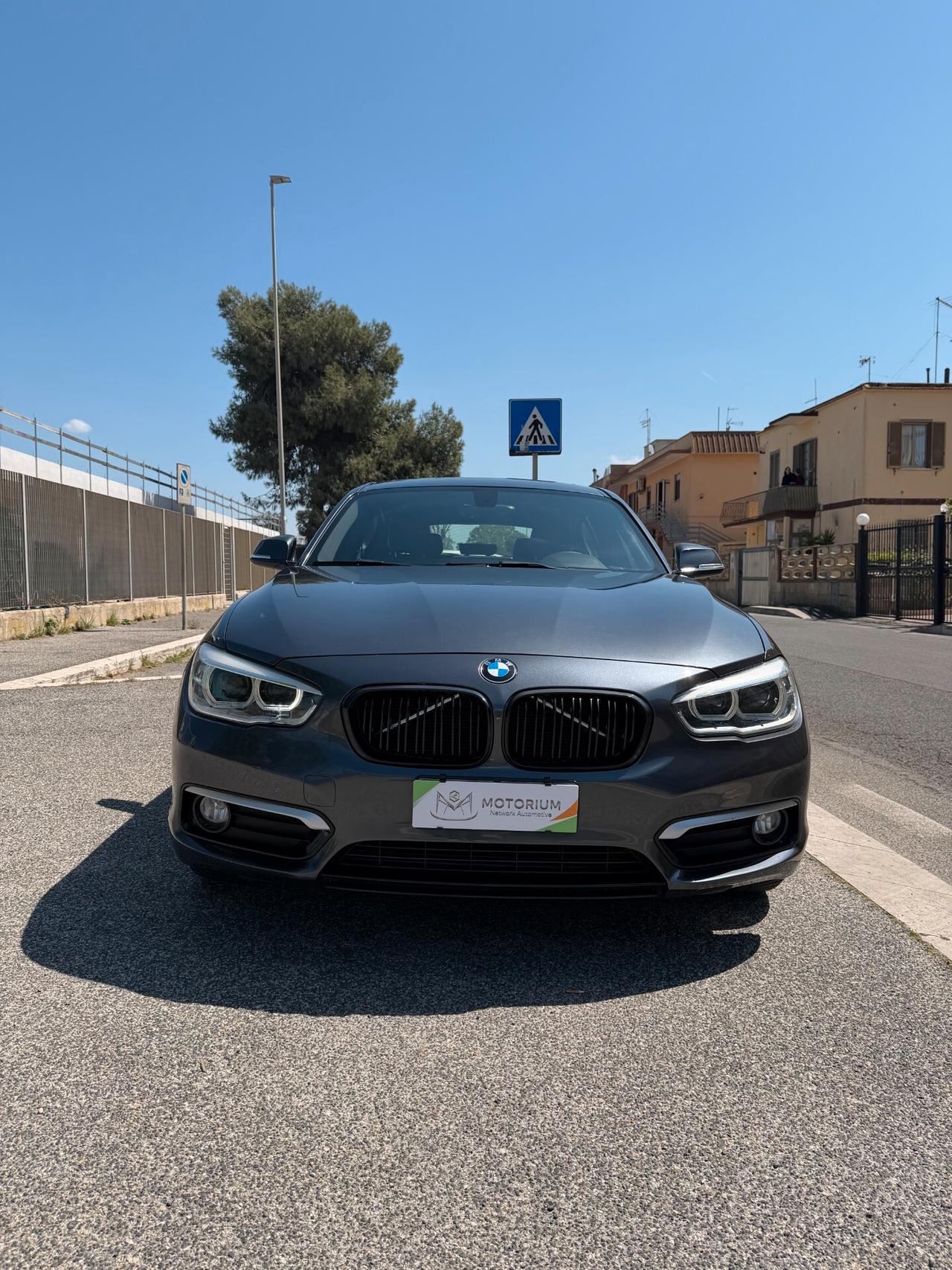 Bmw 116 116d 5p. Urban