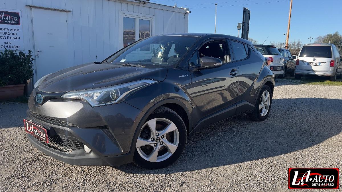 TOYOTA - C-HR 1.8h Business 2wd e-cvt