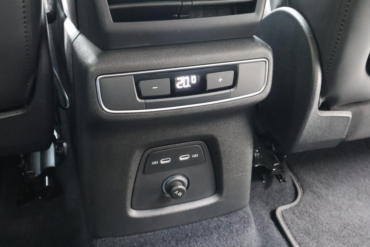 Audi Q4 Etron 50 QUATTRO 300CV S-LINE MATRIX POMPA DI CALORE SONOS