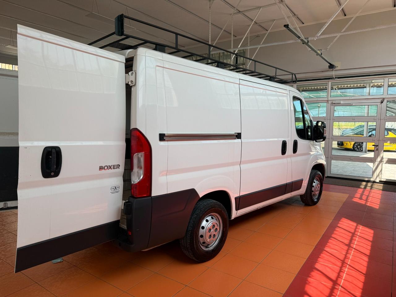 Peugeot Boxer 330 2.0 BlueHDi/110CV