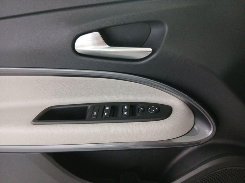 FIAT 600 1.2 hybrid La Prima 110cv auto