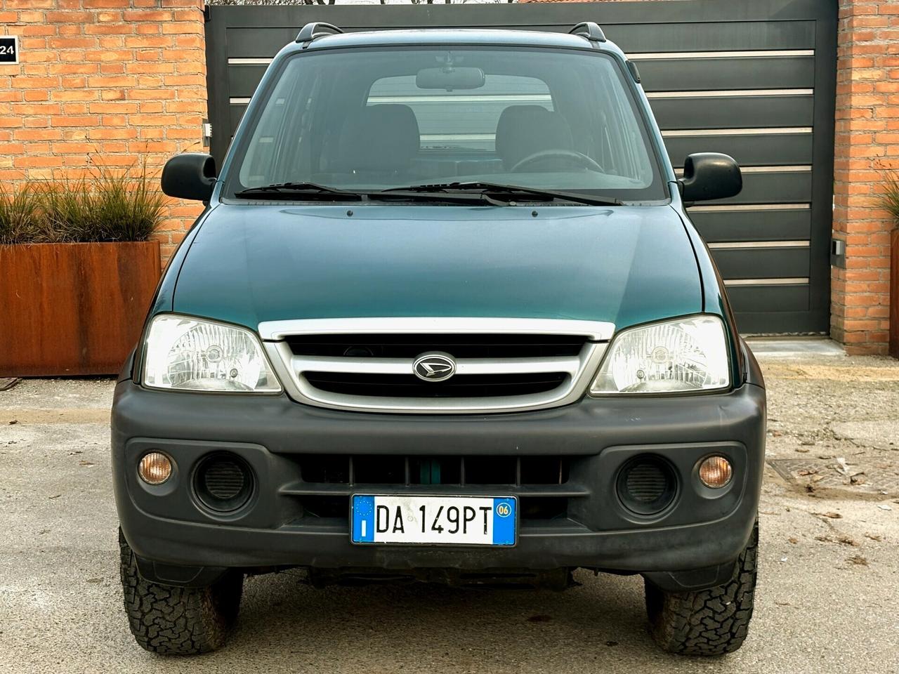 DAIHATSU TERIOS 1.3(benz) 4x4 inserib.-2006