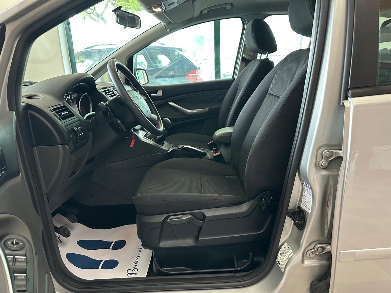 Ford C-Max 1.6 TDCi 110 CV Titanium Neopatentati
