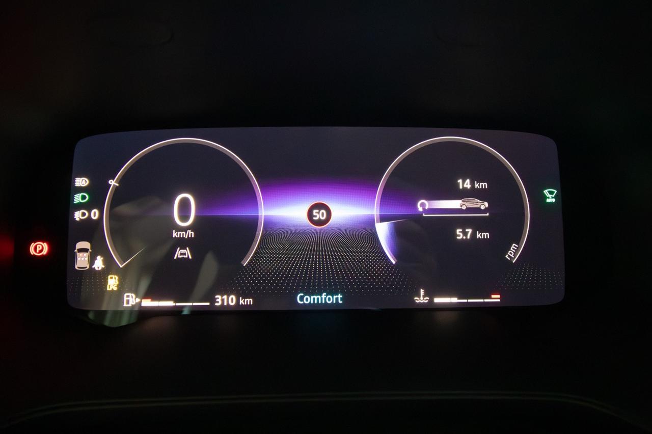 Renault Captur 1.2 Eco-g Techno 120cv Km 0 Gpl