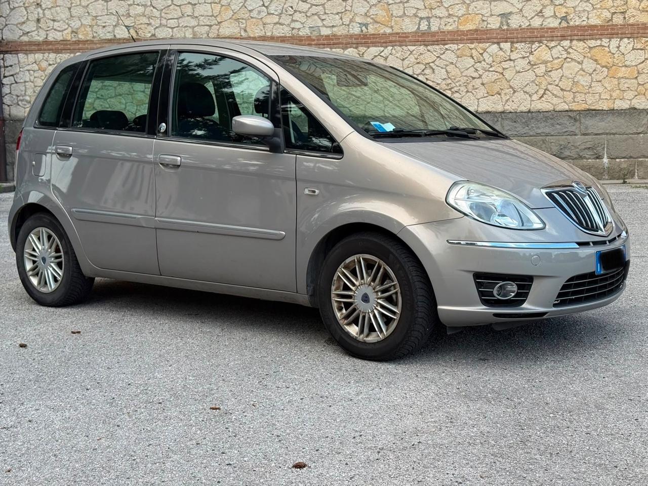Lancia MUSA 1.4 Argento Ecochic GPL
