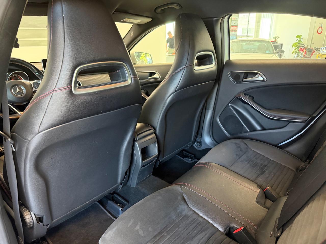 Mercedes-benz A 180 d Automatic Premium
