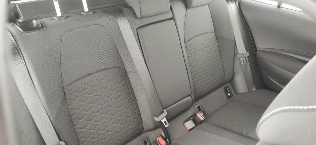 TOYOTA Corolla Touring Sports 1.8 Hybrid Business