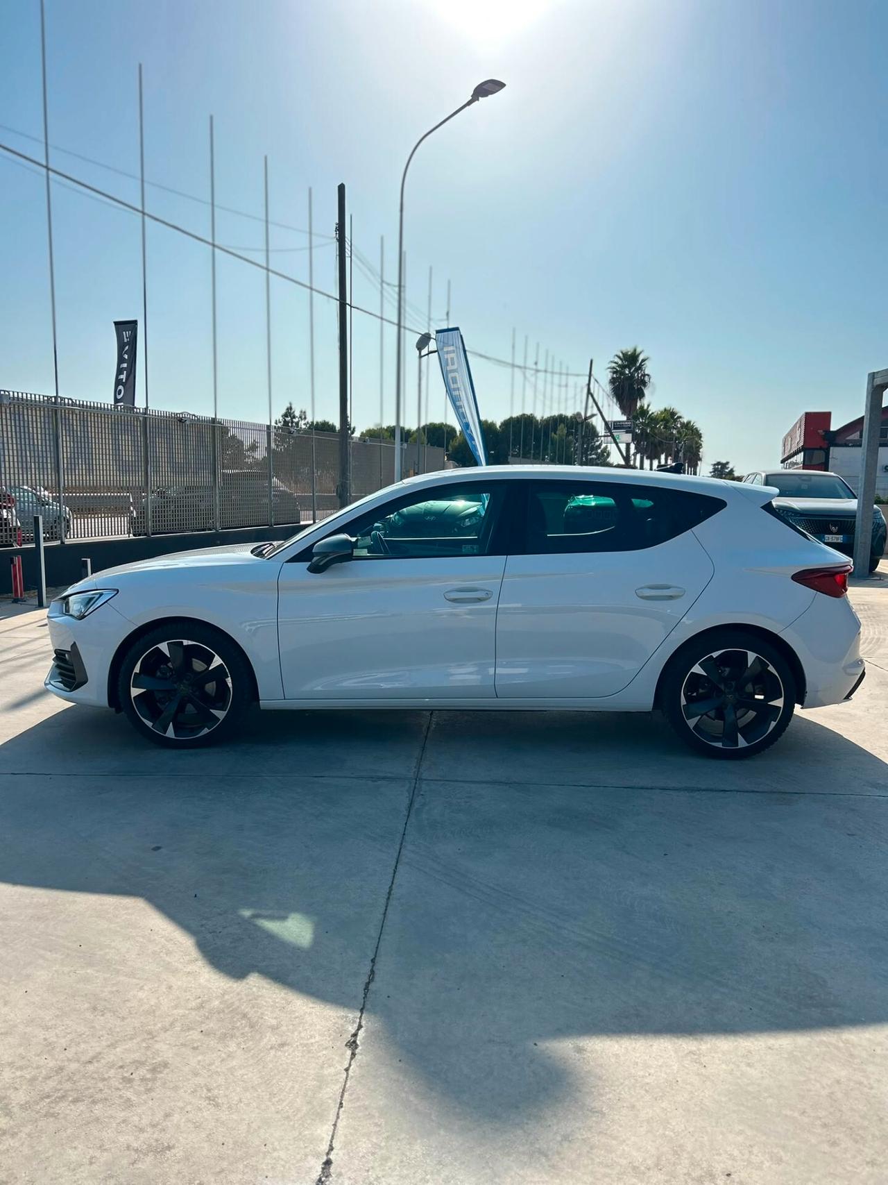 Cupra Leon 1.5 hybrid 150 CV