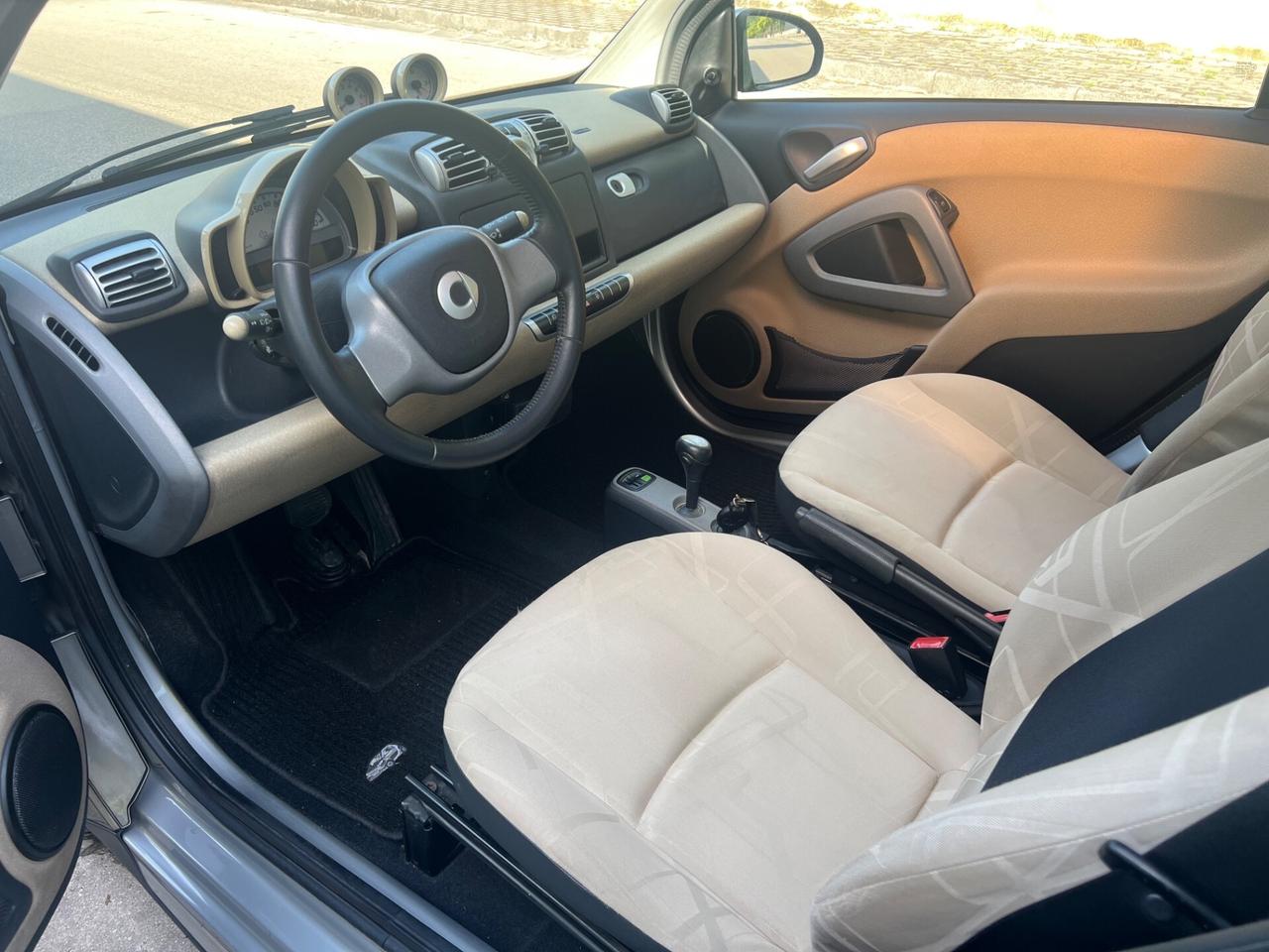 Smart ForTwo 1.0 benzina 71cv Mhd coupé pure