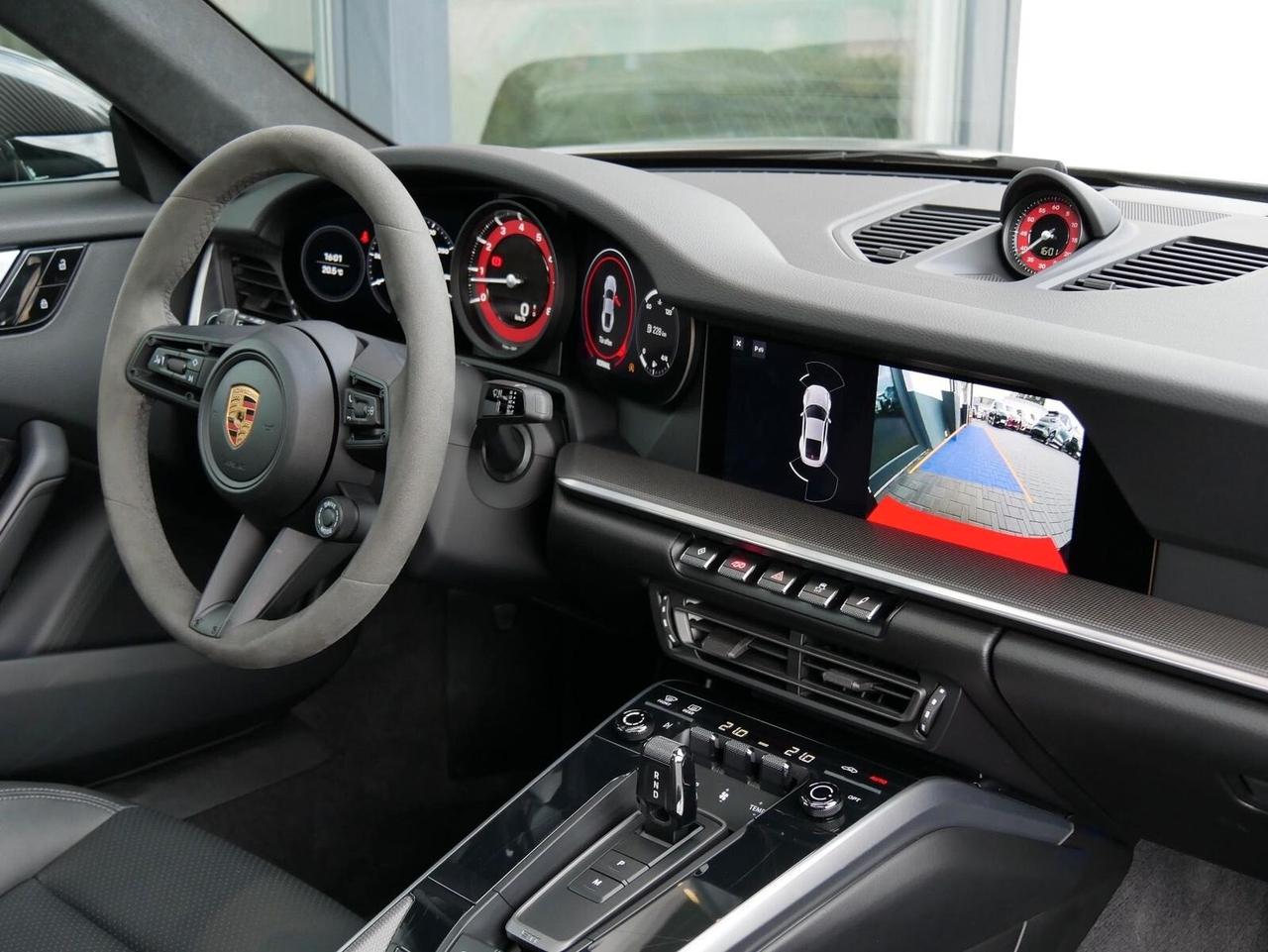 Porsche 911 Carrera