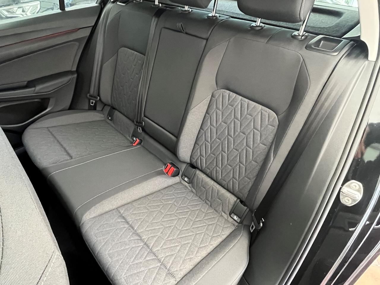 VOLKSWAGEN Golf VIII 2024 Golf 1.5 tsi ehybrid Edition Plus 204cv dsg