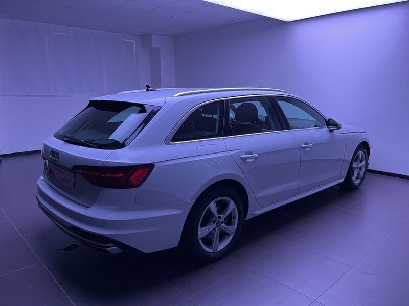 Audi A4 AVANT 35 TDI S TRONIC