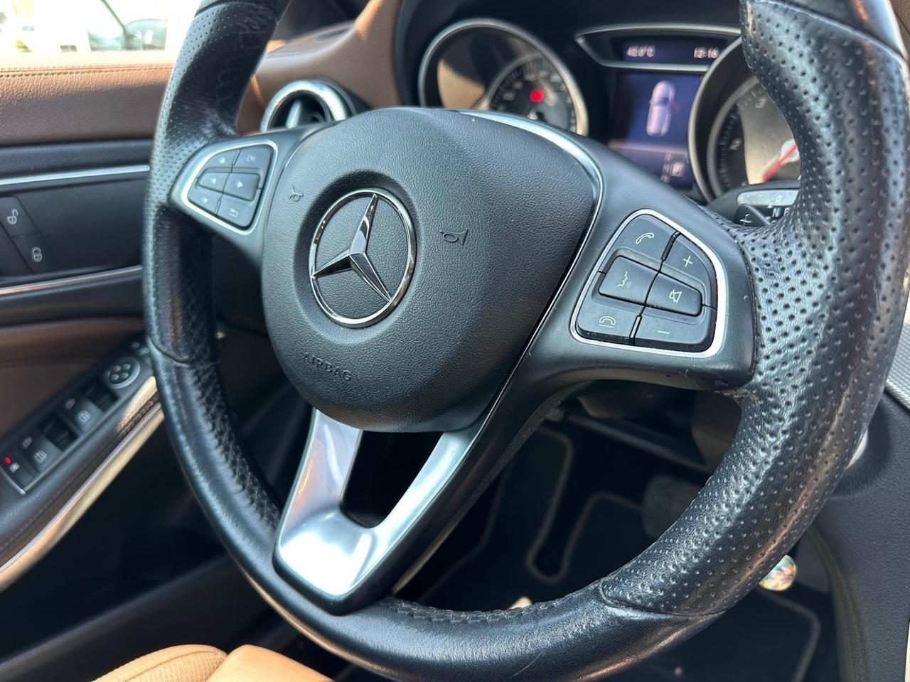Mercedes-benz CLA 200 d Automatic Premium AMG