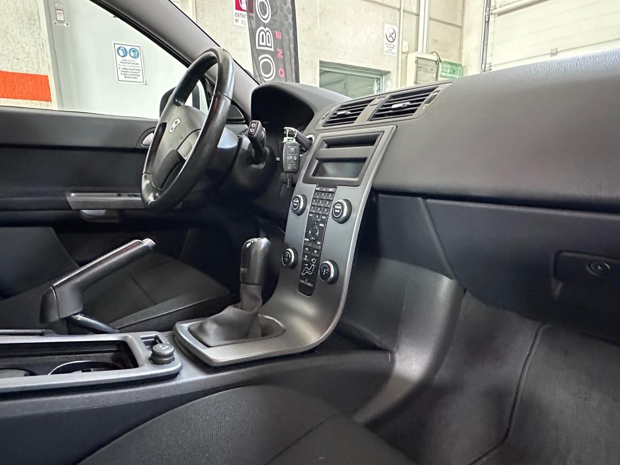 Volvo V50 D2 POLAR PLUS