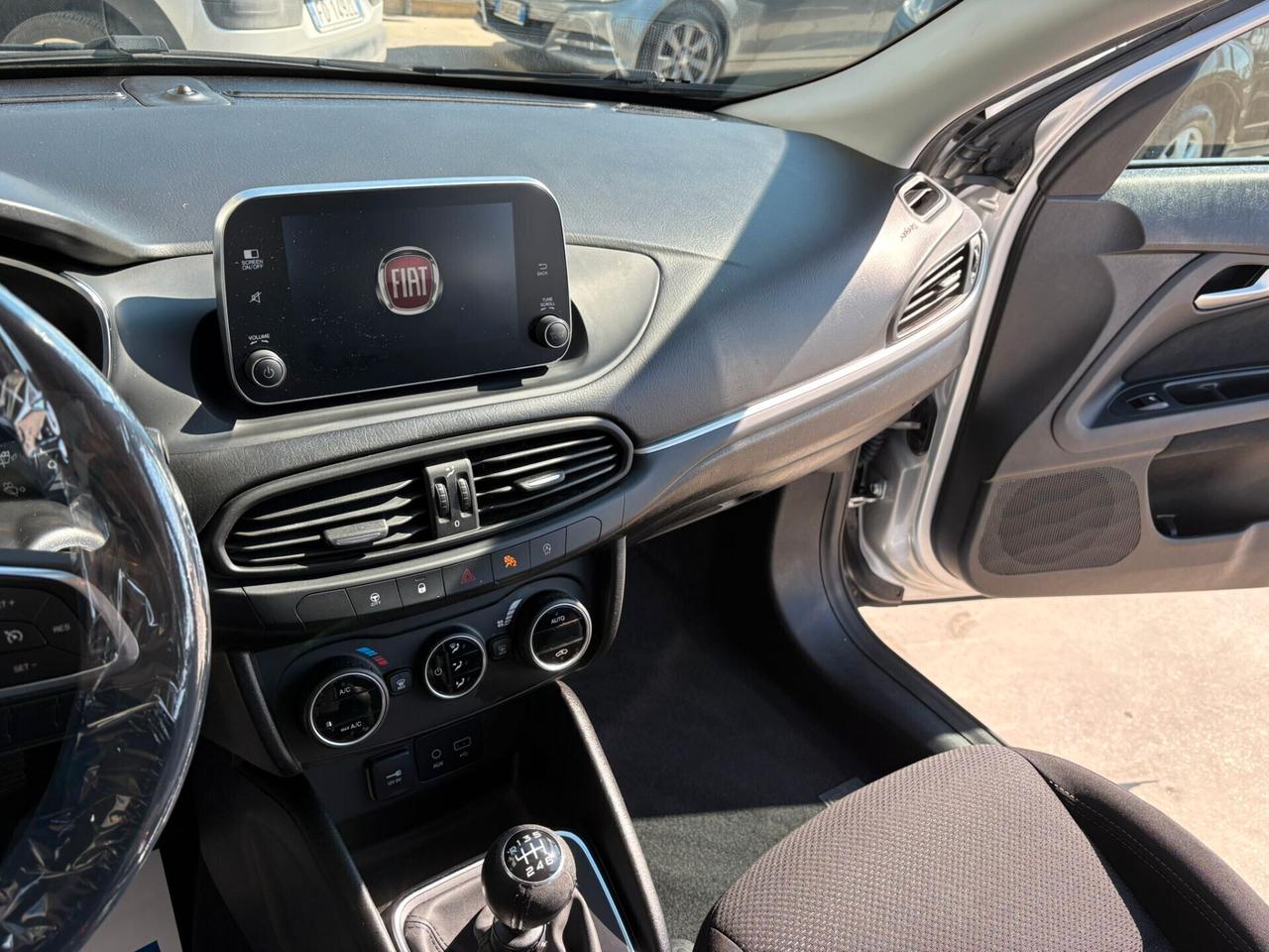 Fiat Tipo 1.6 Mjt S&S SW Lounge