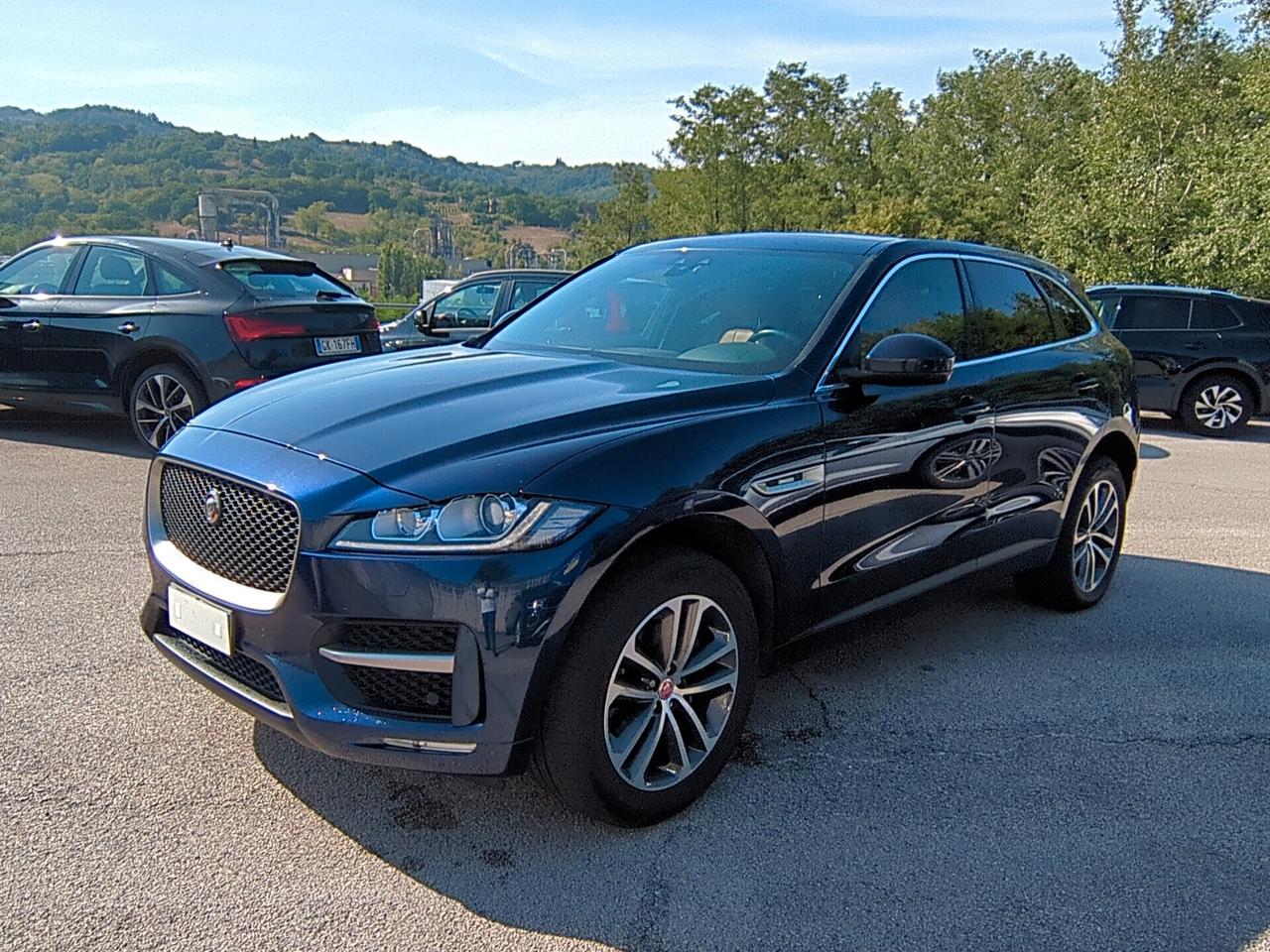 Jaguar F-Pace 2.0 D 180 CV AWD aut. R-Sport