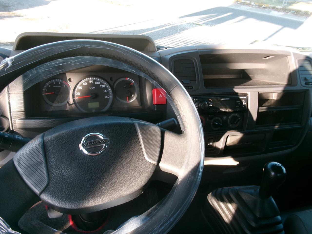 Nissan Cabstar 35-12 EURO 5 2.5 120CV CASSONE FISSO CORTO DA 3.25 METRI