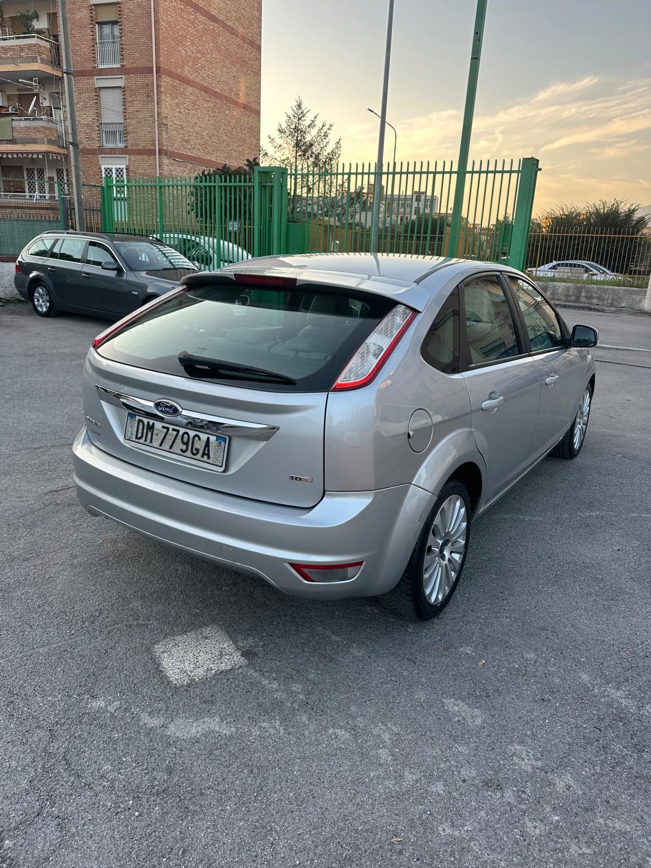 Ford Focus 1.6 TDCi (110CV) 5p. Tit. DPF