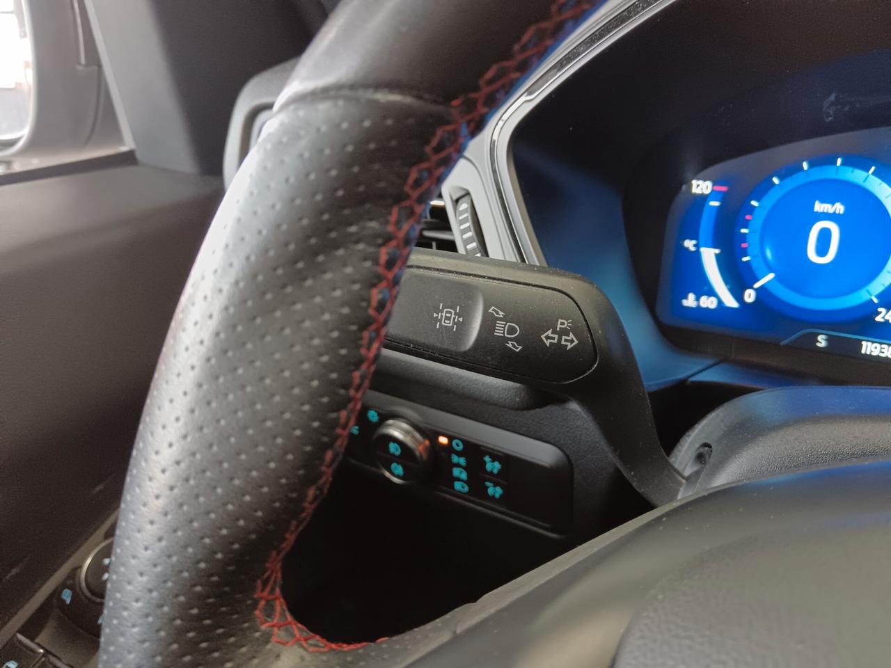 Ford Kuga ST-Line Benzina Manuale