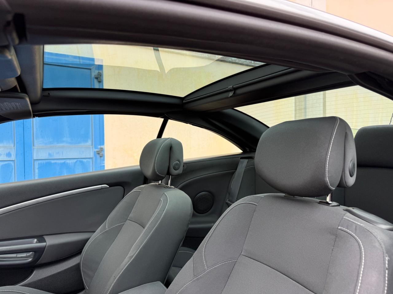 Renault Mégane Coupé Cabrio 1.5 dCi 110CV EDC
