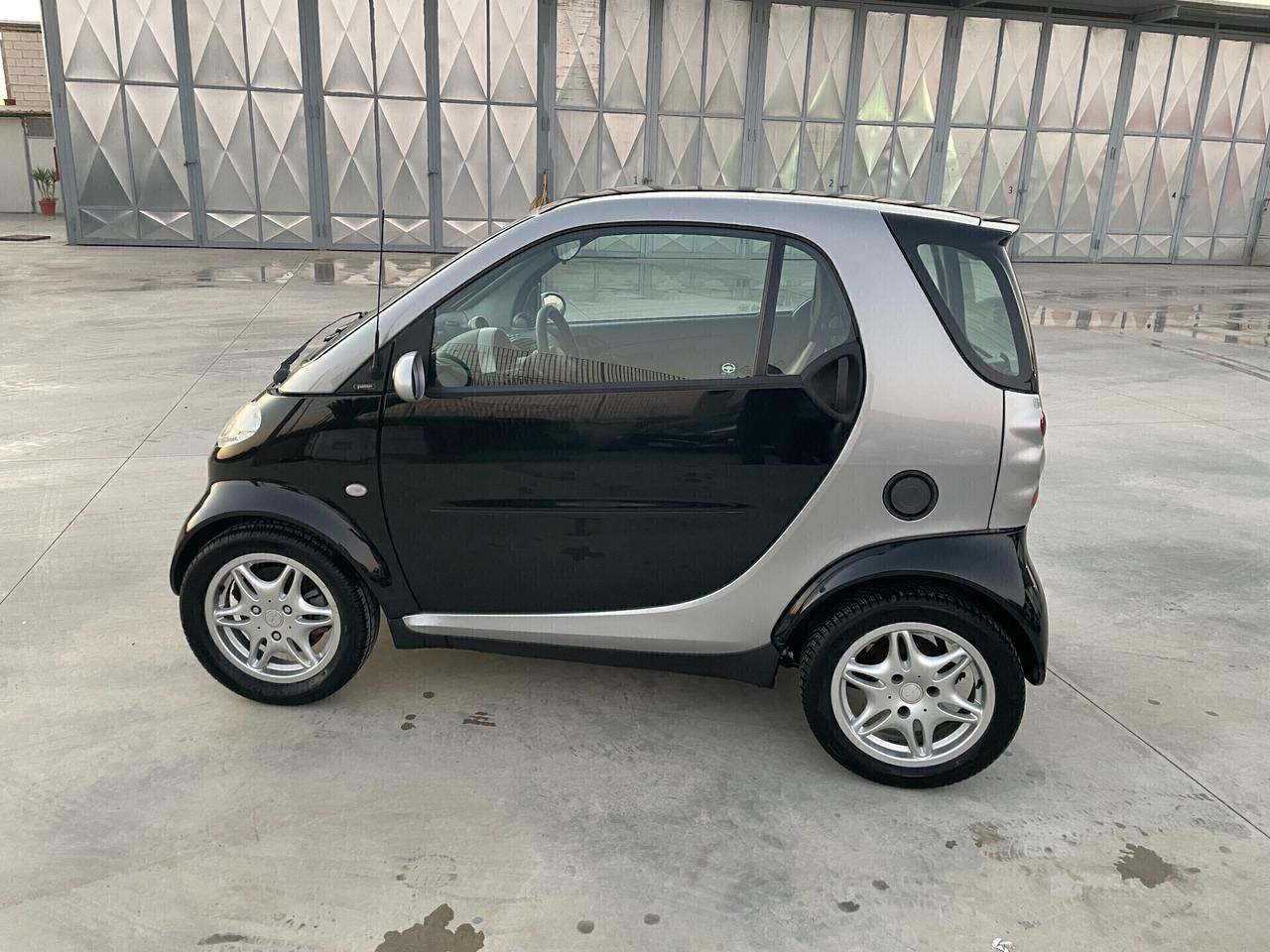 Smart Smart 800 passion cdi (30 kW) ANNO 2001