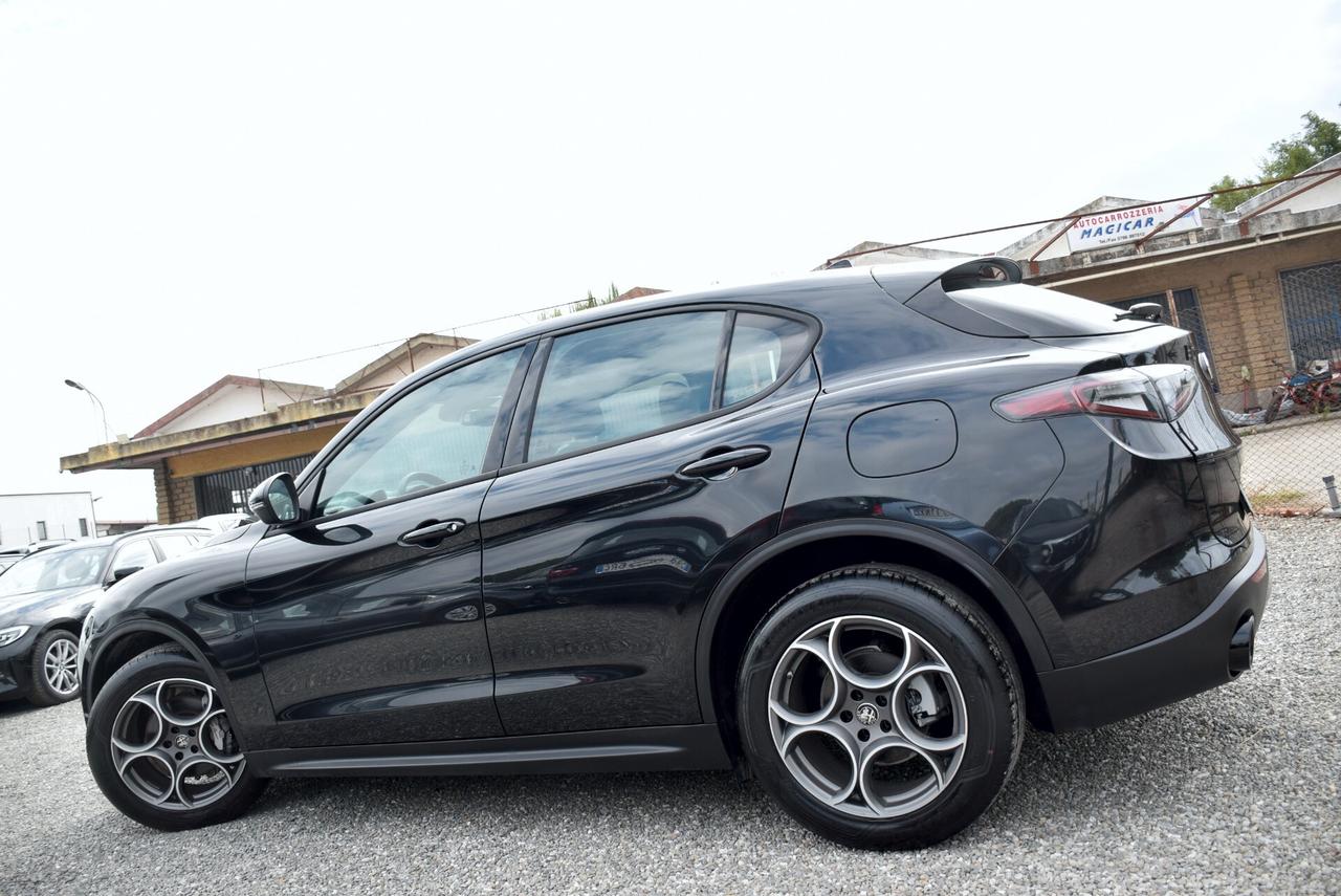 Alfa Romeo Stelvio 4700KM - 2.2 Turbodiesel 160CV AT8 RWD Sprint FULL IVA DETR.