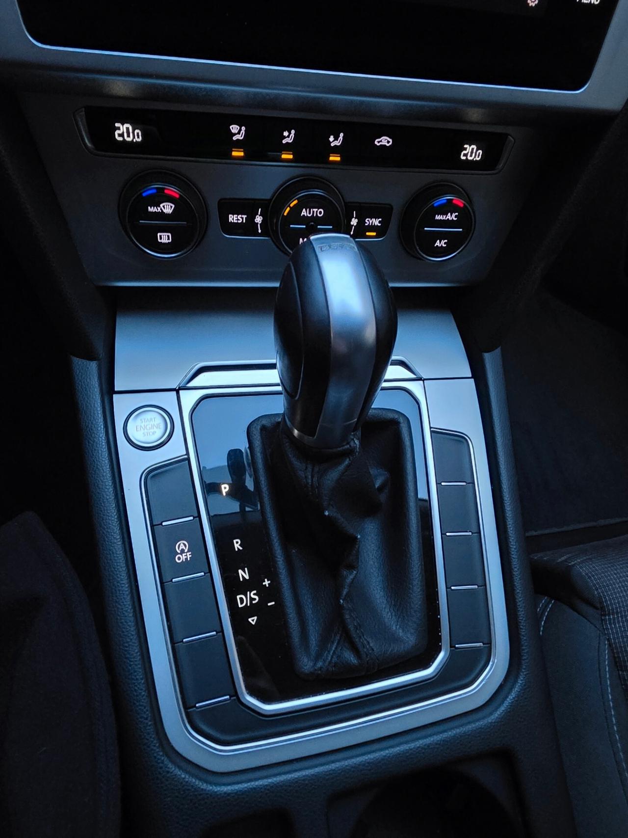 Volkswagen Passat Variant 2.0 TDI DSG Executive BlueMotion Tech.