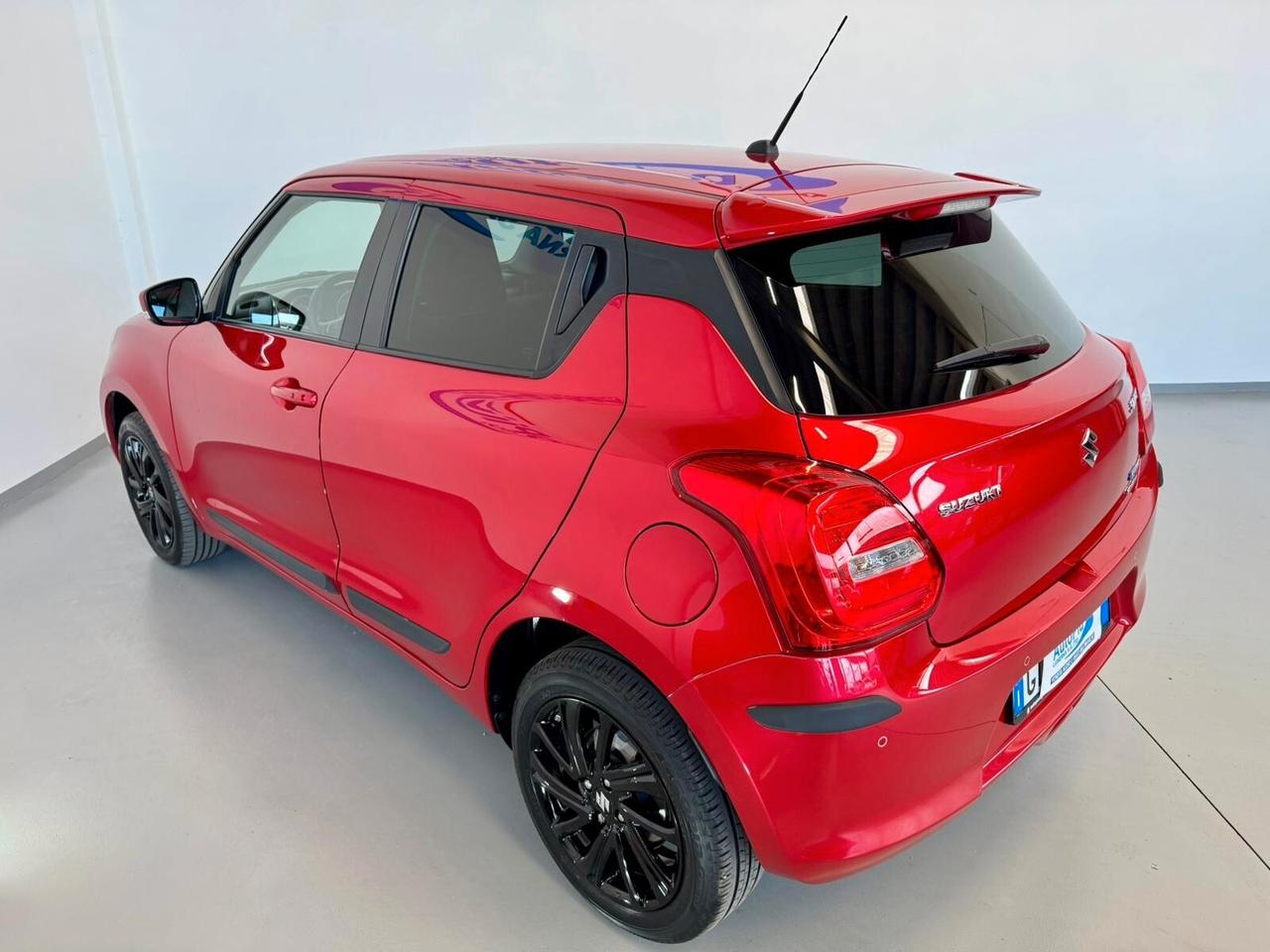 Suzuki Swift 1.2 Hybrid 4WD AllGrip Top Rosso Cordoba