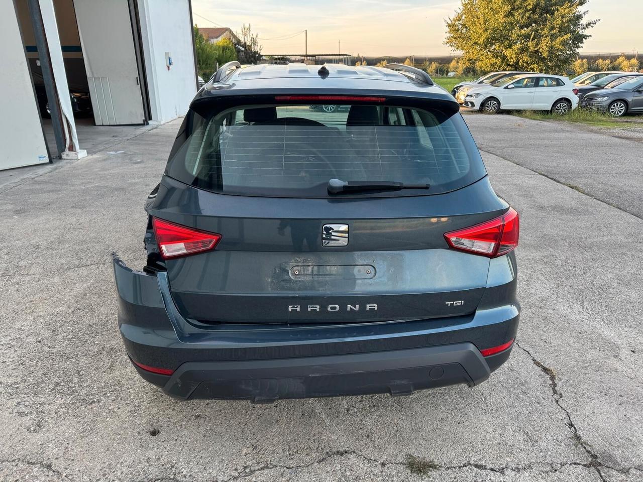 SEAT Arona 1.0 tgi 90cv INCIDENTATA - IVA ESP