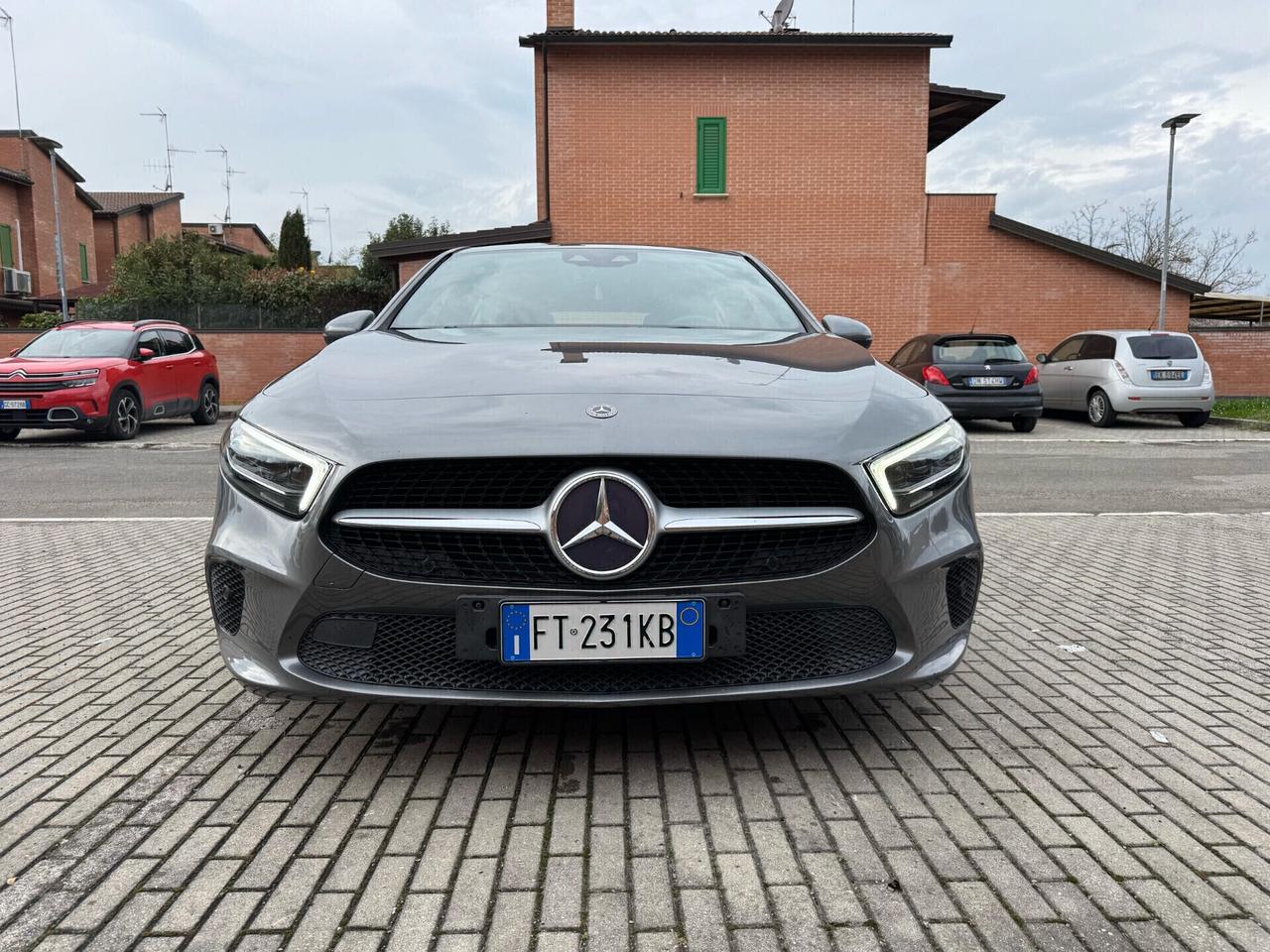Mercedes-benz A 180 A 180 d Automatic Sport
