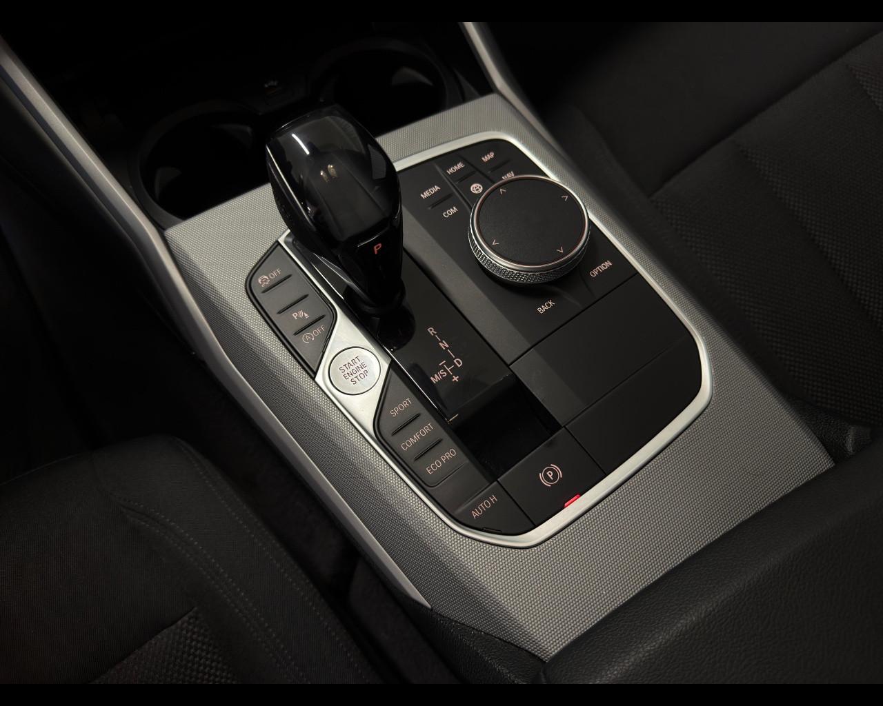 BMW Serie3(G20/21/80/81 - 320d Touring Business Advantage aut.