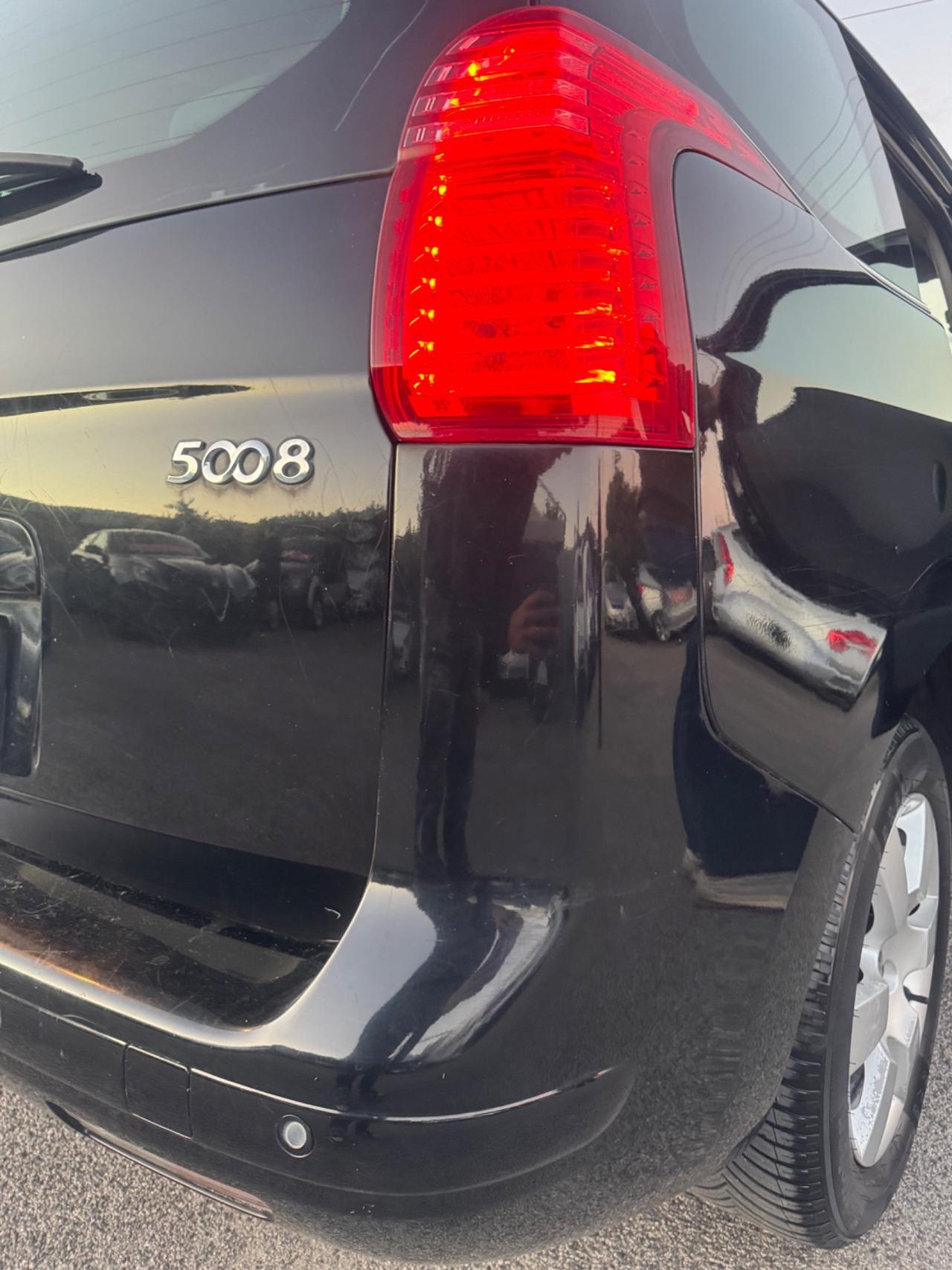 Peugeot 5008 1.6 HDi 112CV Business 7 posti