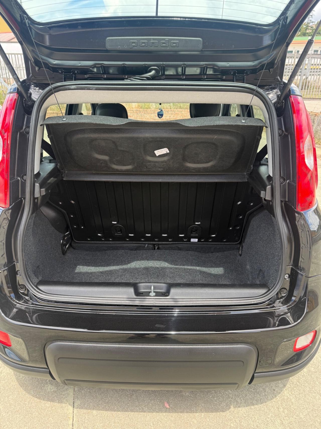 Fiat Panda 1.0 ibrida/hybrid