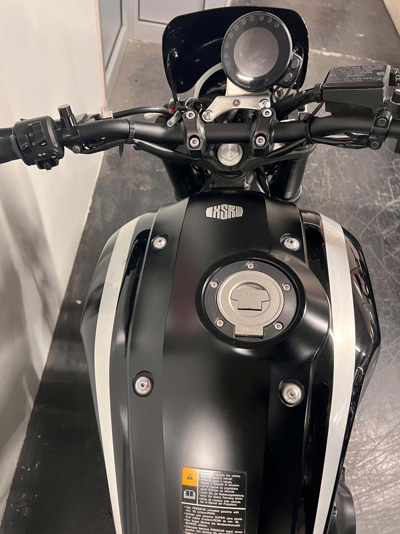Yamaha XSR 900