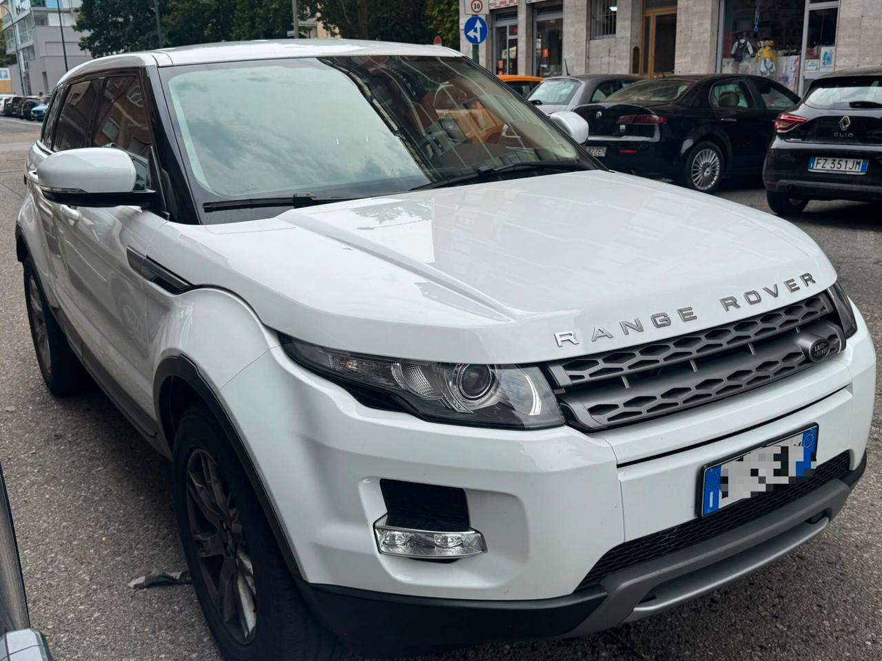 Land Rover Range Evoque 2.2 TD4 5p. Pure Tech Pack