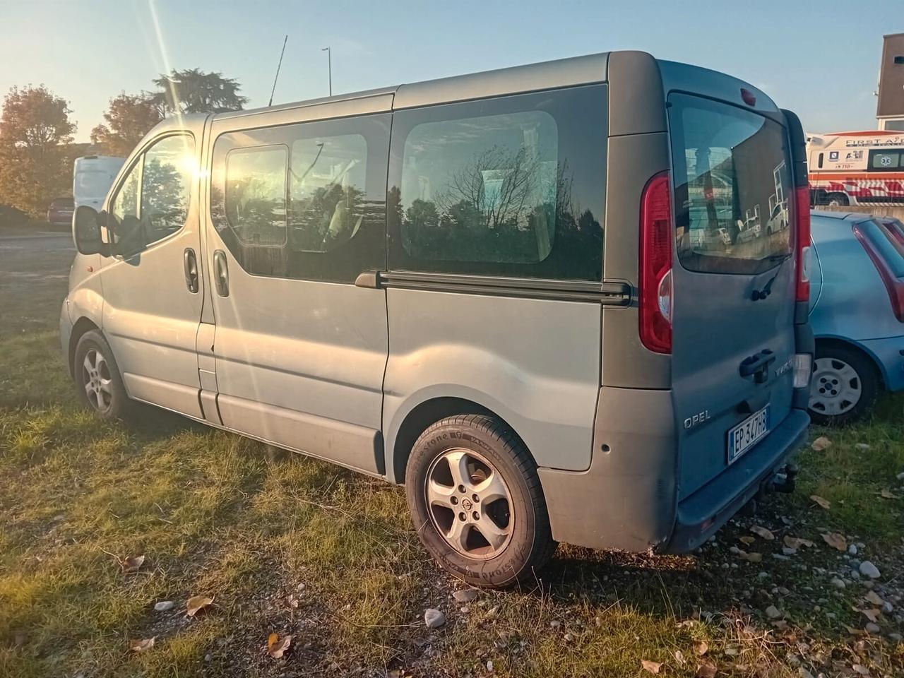 Opel Vivaro X COMMERCIANTI