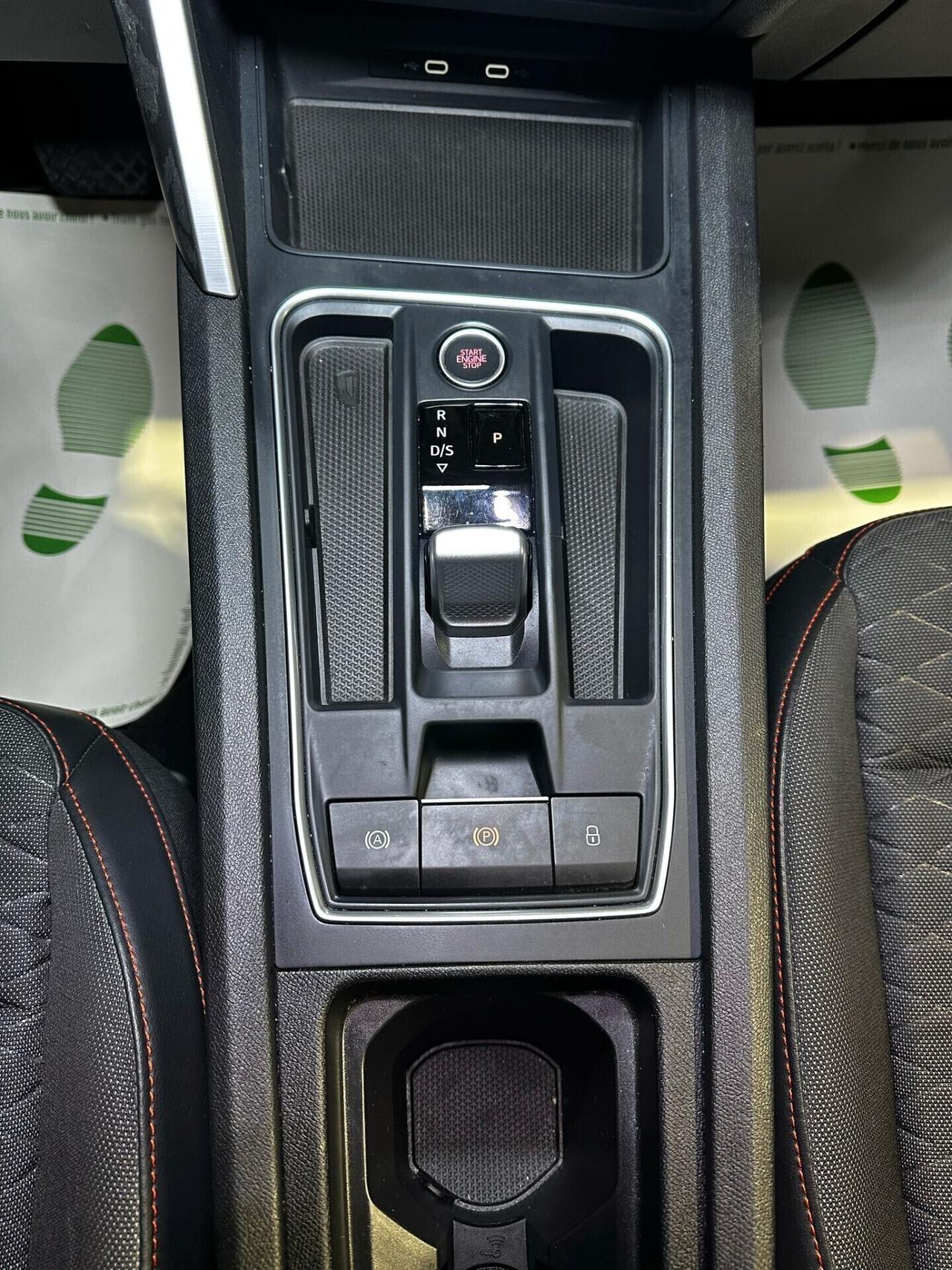 Seat Leon 1.0 eTSI 110 CV DSG FR