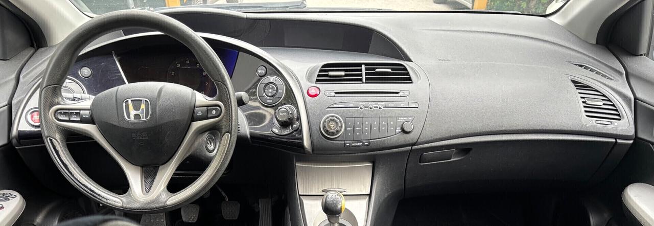 Honda Civic 1.4 i-DSi 5p. Elegance LE OK Neopatentati