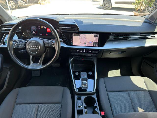 AUDI A3 35 2.0 tdi Business Advanced s-tronic
