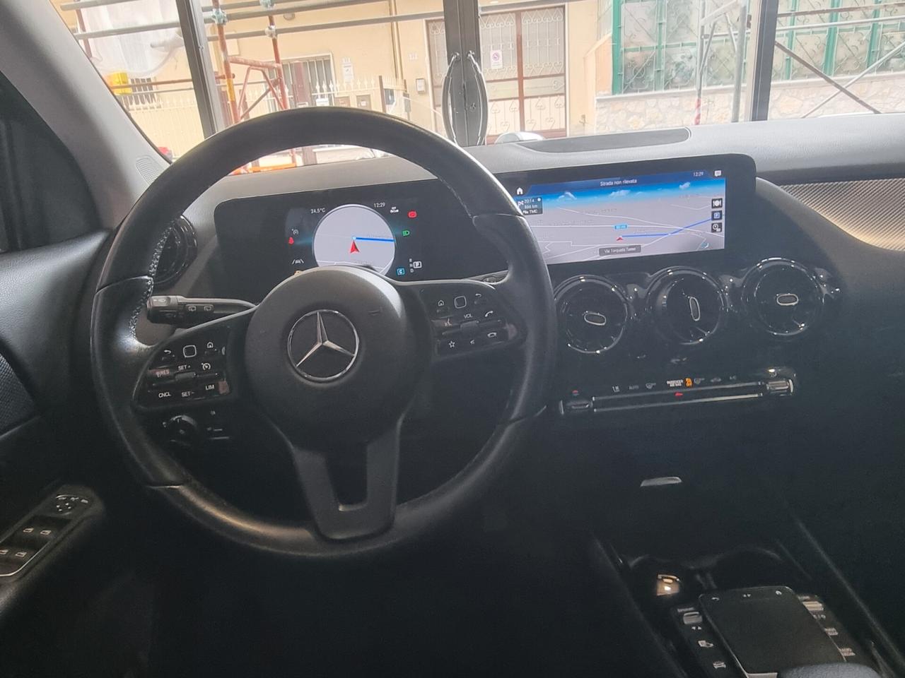 Mercedes-benz GLA 180 d Automatic Business