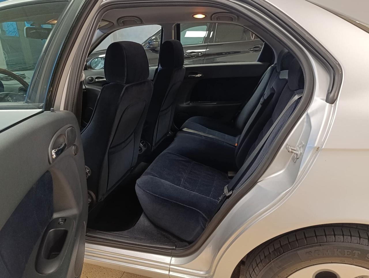 Alfa Romeo 156 2.0i 16V Twin Spark cat