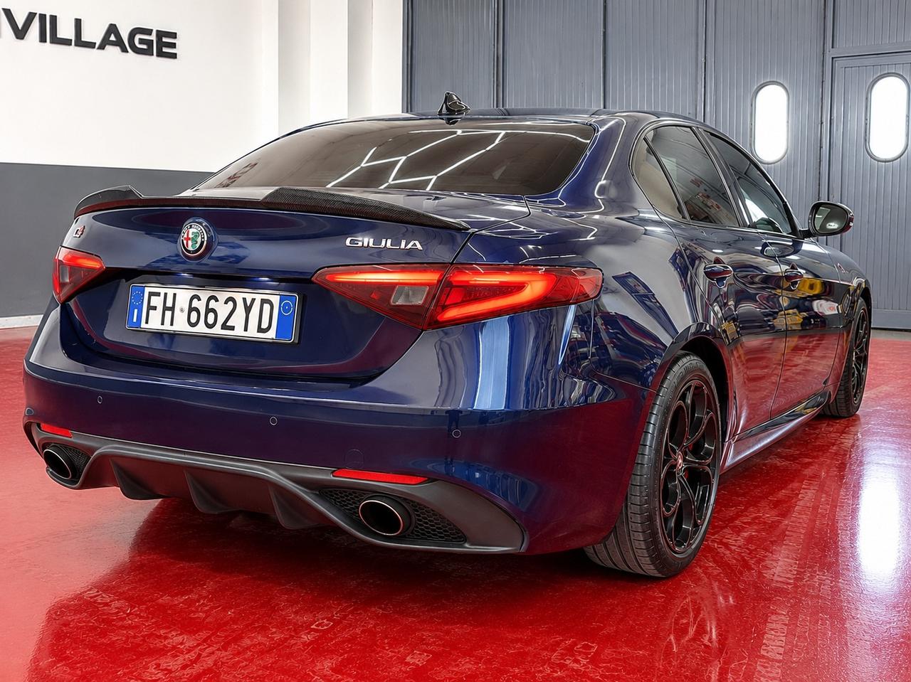 Alfa Romeo Giulia 2.0 Turbo 280 CV AT8 AWD Q4 Veloce