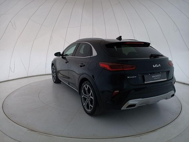 KIA Xceed 2019 1.0 t-gdi High Tech Gpl 117cv