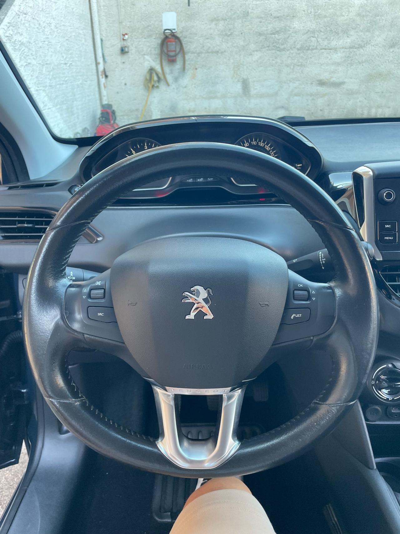 Peugeot 208 BlueHDi 75 5 porte Allure adatta neopatentati