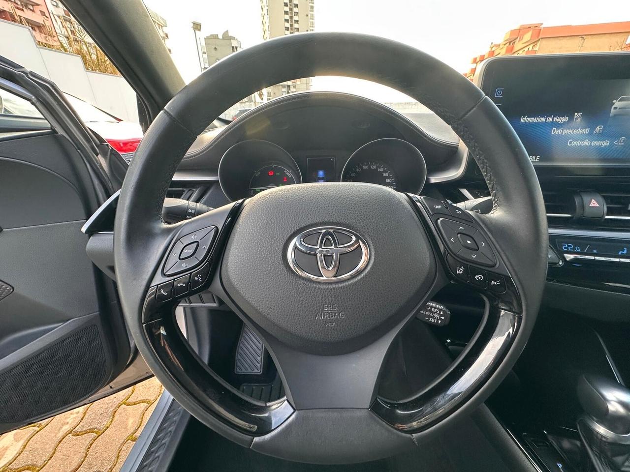 Toyota C-HR 1.8 Hybrid E-CVT Lounge