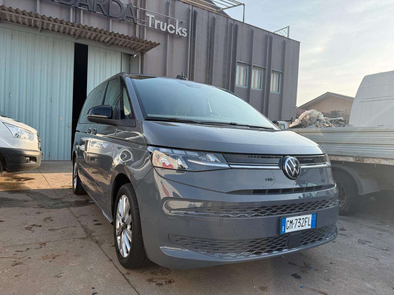 Volkswagen T7 Multivan 2.0TDI/7 POSTI/83000 KM