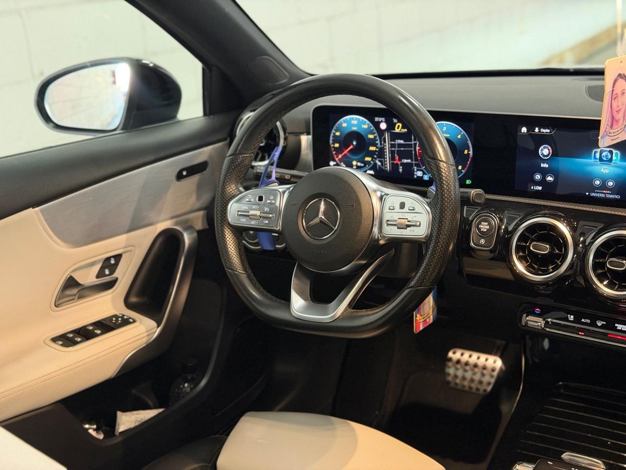 Mercedes-benz A 180 d Automatic Premium